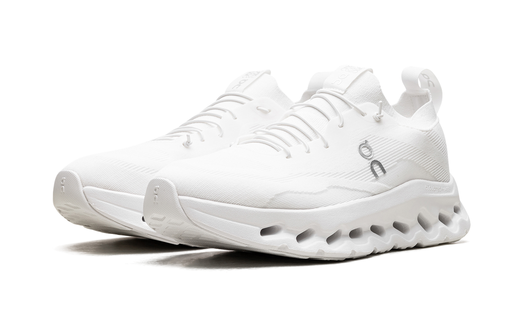 On Running Cloudtilt Loewe All White